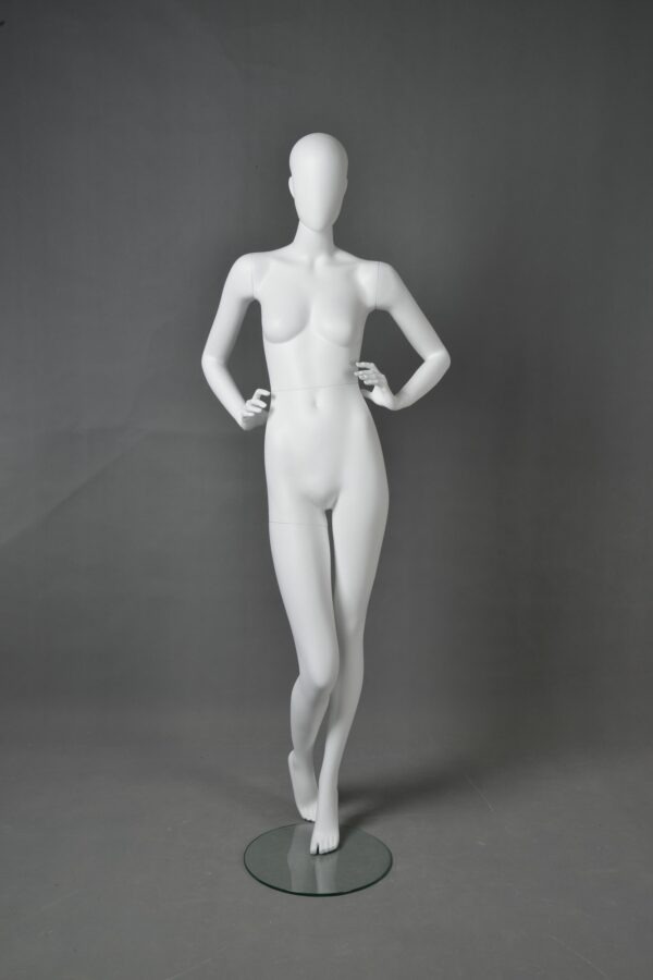 Natty female mannequin